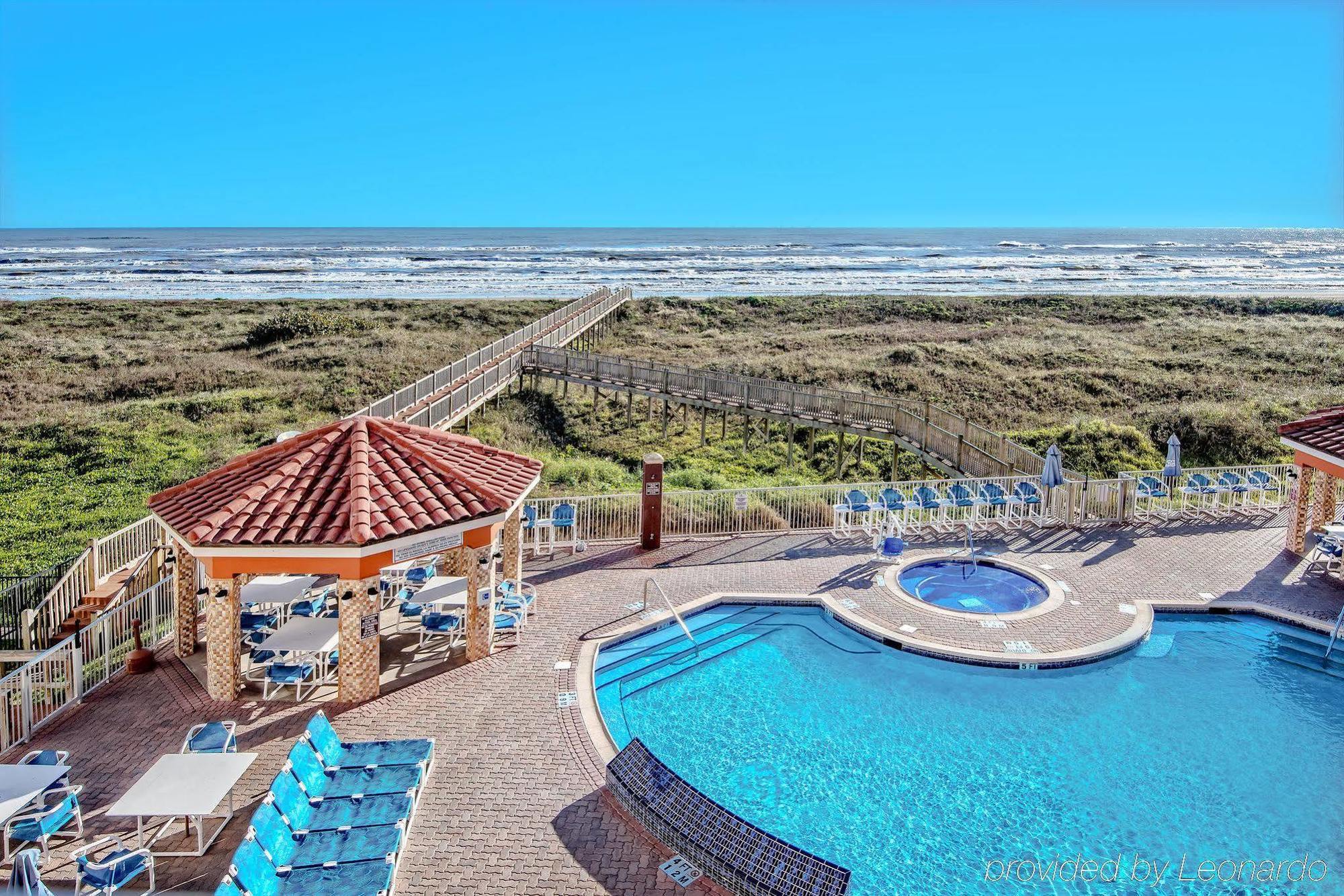 LA COPA INN BEACH HOTEL SOUTH PADRE ISLAND, TX 3* (United States) - from C$  153 | iBOOKED